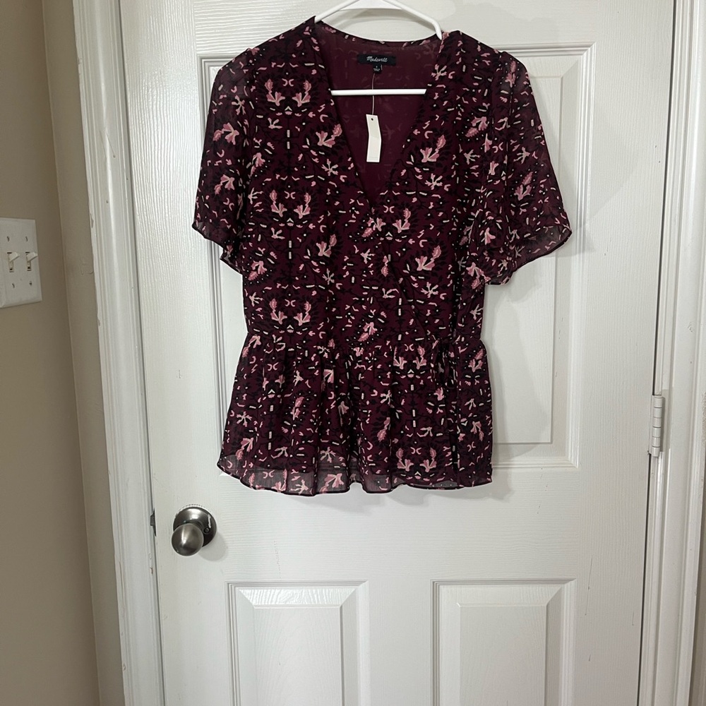 Madewell Burgundy Floral V-Neck Short Sleeve Peplum Blouse